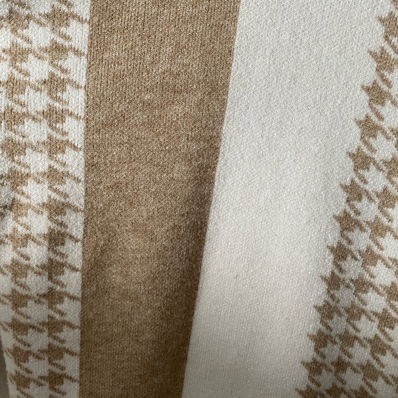 CHARLIE B Cream and Tan Cowl Neck Sweater - Picture 4 of 5